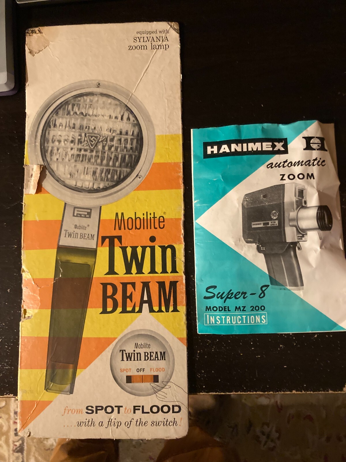 Hanimex Super 8 MZ-200 with Mobilite Twin Beam Spot Flood Light