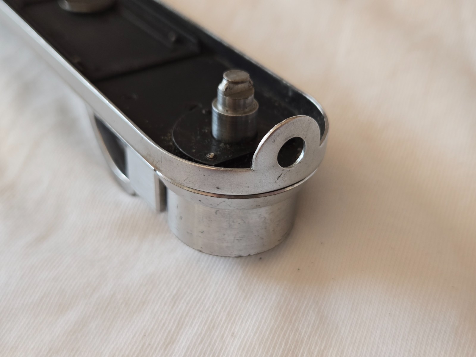 Original Leitz Leicavit Rapid Winder (SCNOO) Chrome for Leica IIIa, IIIb