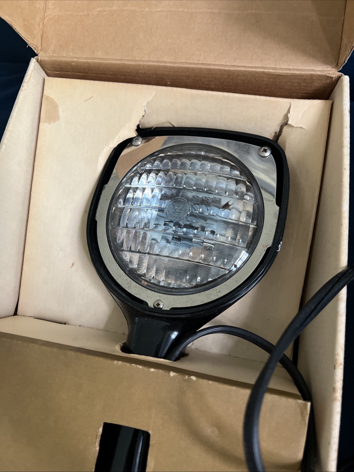 Vintage Atlas Warner 650W Movie Light #1210 in Original Box