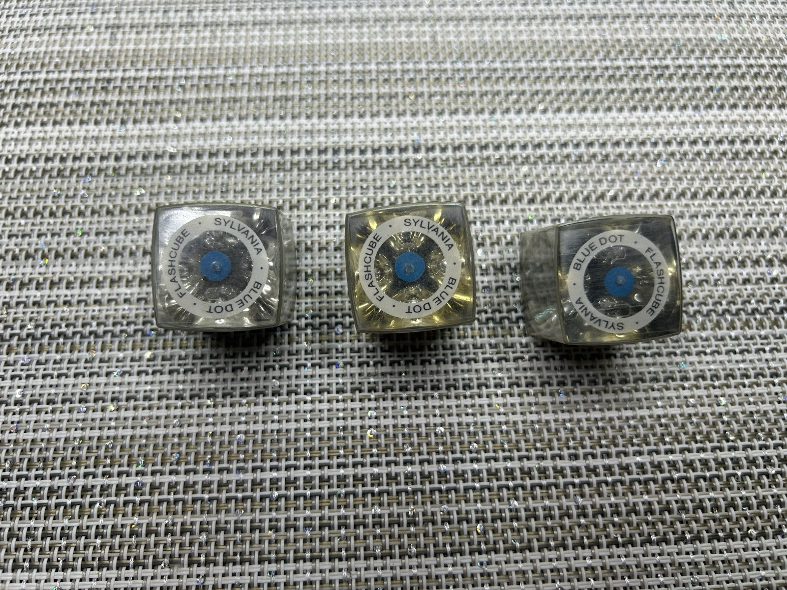 Vintage Sylvania Blue Dot Flashcubes: 3 Cubes/12 Flashes