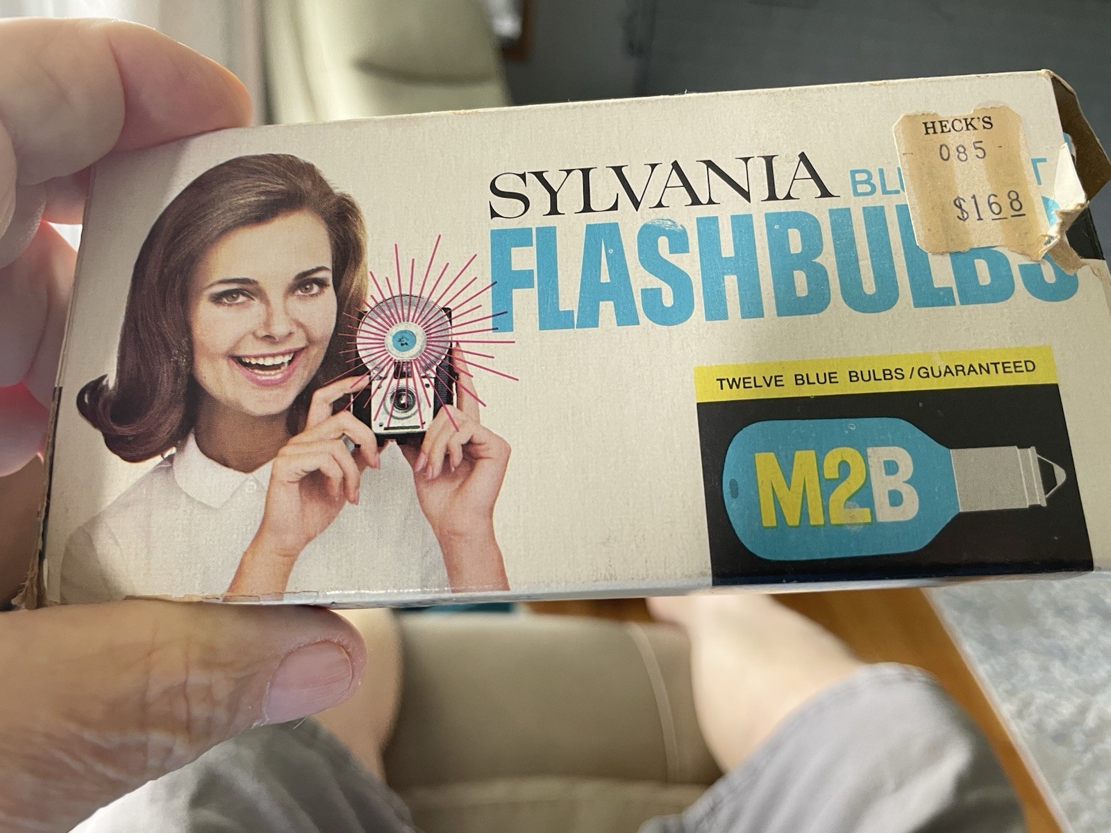 🔵 Rare Vintage Sylvania Flash Bulbs BLUE DOT M2B Clear, Quantity: 6