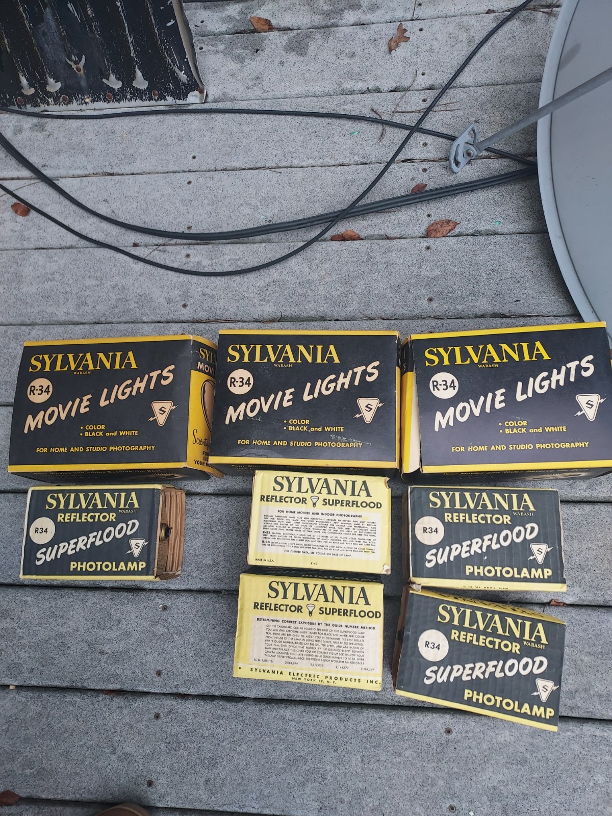 5 Vintage Sylvania Movie Lights R-34 In Original Packaging Tested All Work