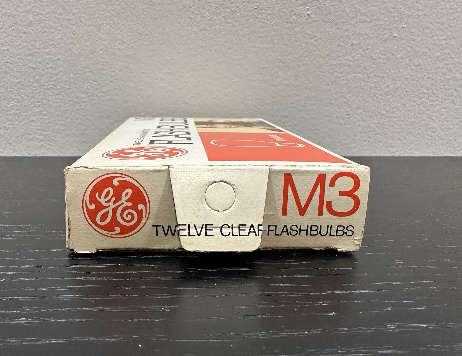 Vintage GE M3 Flashbulbs Box of 12 Light Bulbs Camera Flash Photography