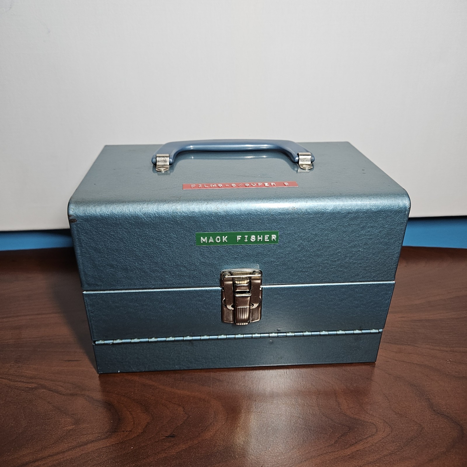 Vintage Logan Deluxe Metal 8mm Film Reel Metal Chest 12 Slots – Blue