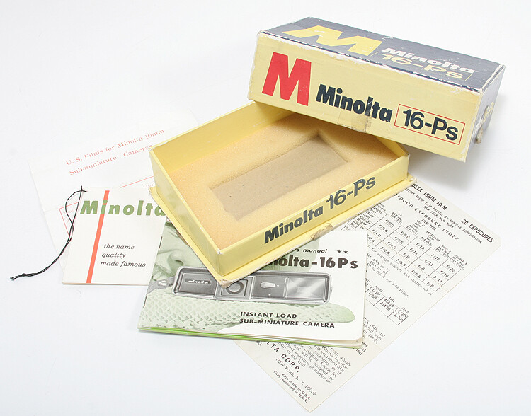 BOX FOR MINOLTA 16-PS, WITH INSTRUCTION BOOK + EXTRAS NO CAMERA/147835