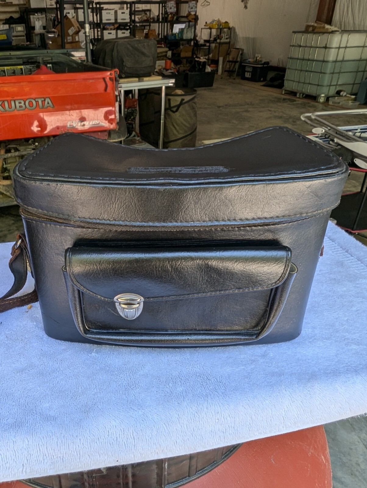 Vintage Leather Hard Camera Case Black Made In Hong Kong With Strap Red…