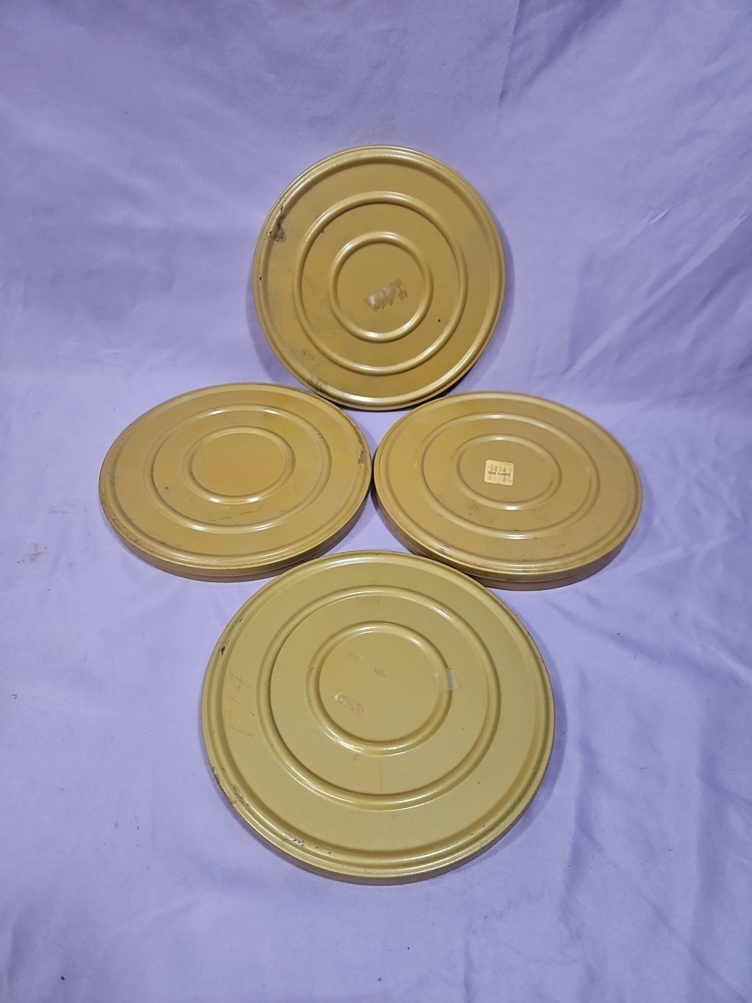 (Lot of 4) Golden Color Compco Dual-8 400′ metal movie reel & canister