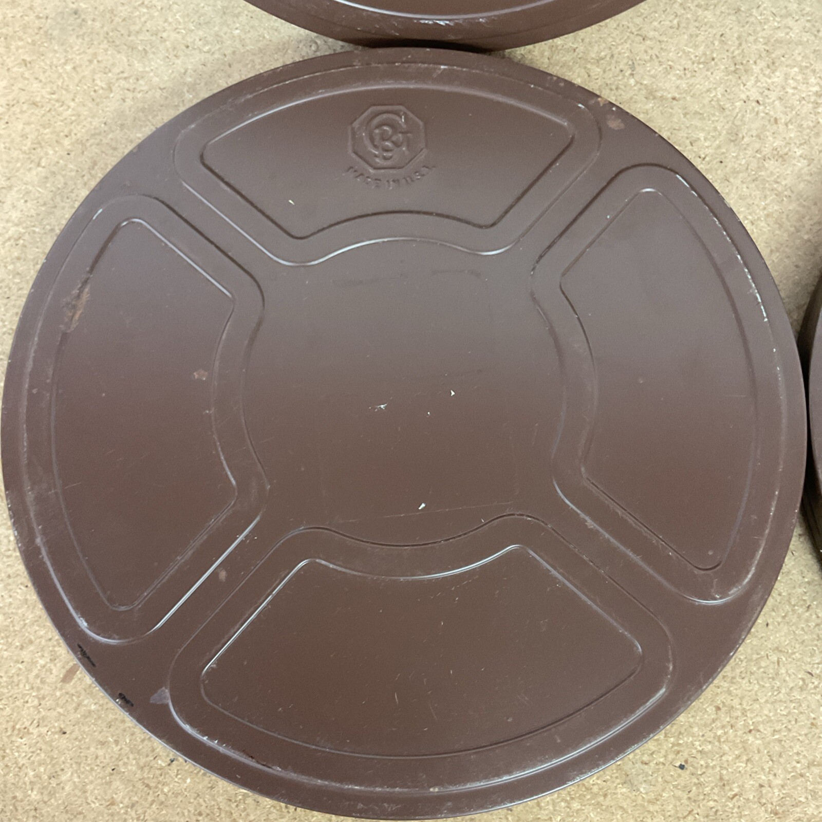 Goldberg Brothers Dustproof Can 12.5” 12 1/2” Brown