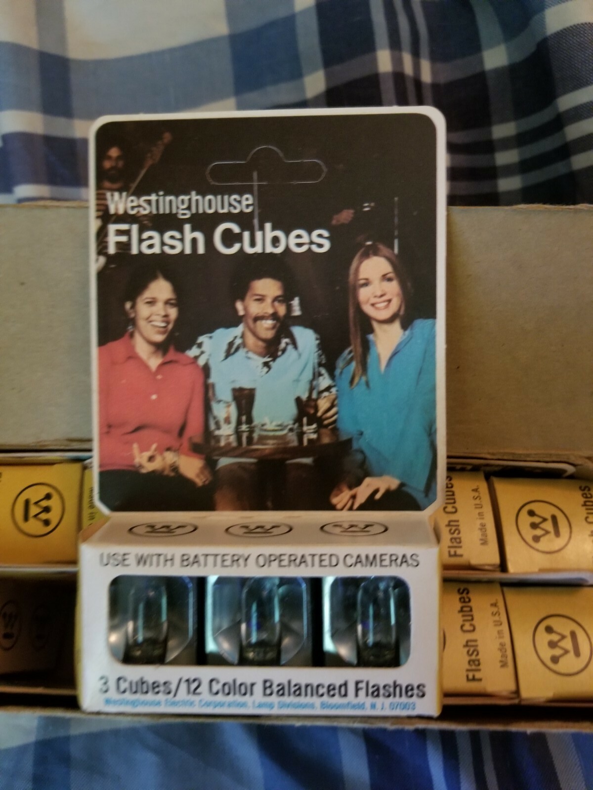 Vintage Flash Bulbs Westinghouse Color Balance Original Box 36 Bulbs 144 flashes