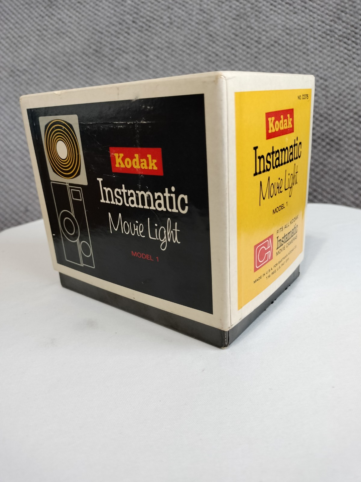 Vintage Kodak Instamatic Movie Light Model 1 # D375 Tested Working Original Box