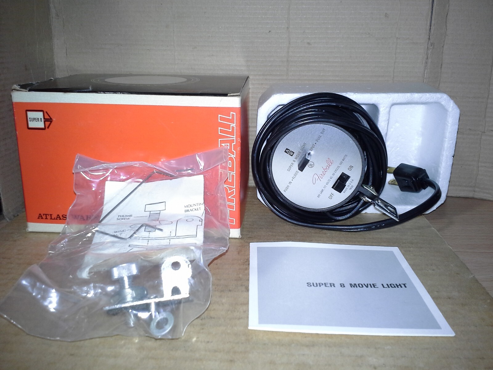 VTG Atlas Warner Fireball Super 8 650 Watt Quartz Lamp Movie Light Working, VGC