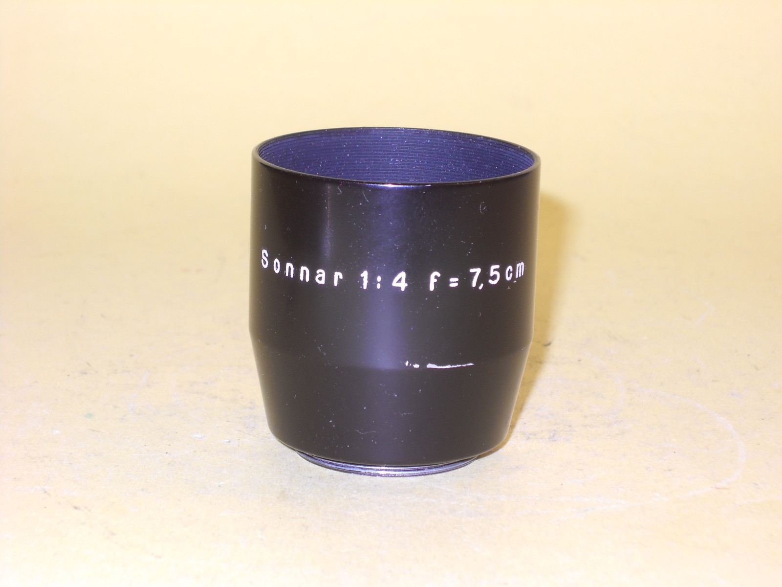 Original Zeiss Lens Shade for Sonnar 7,5cm/4 in extremely good condition!