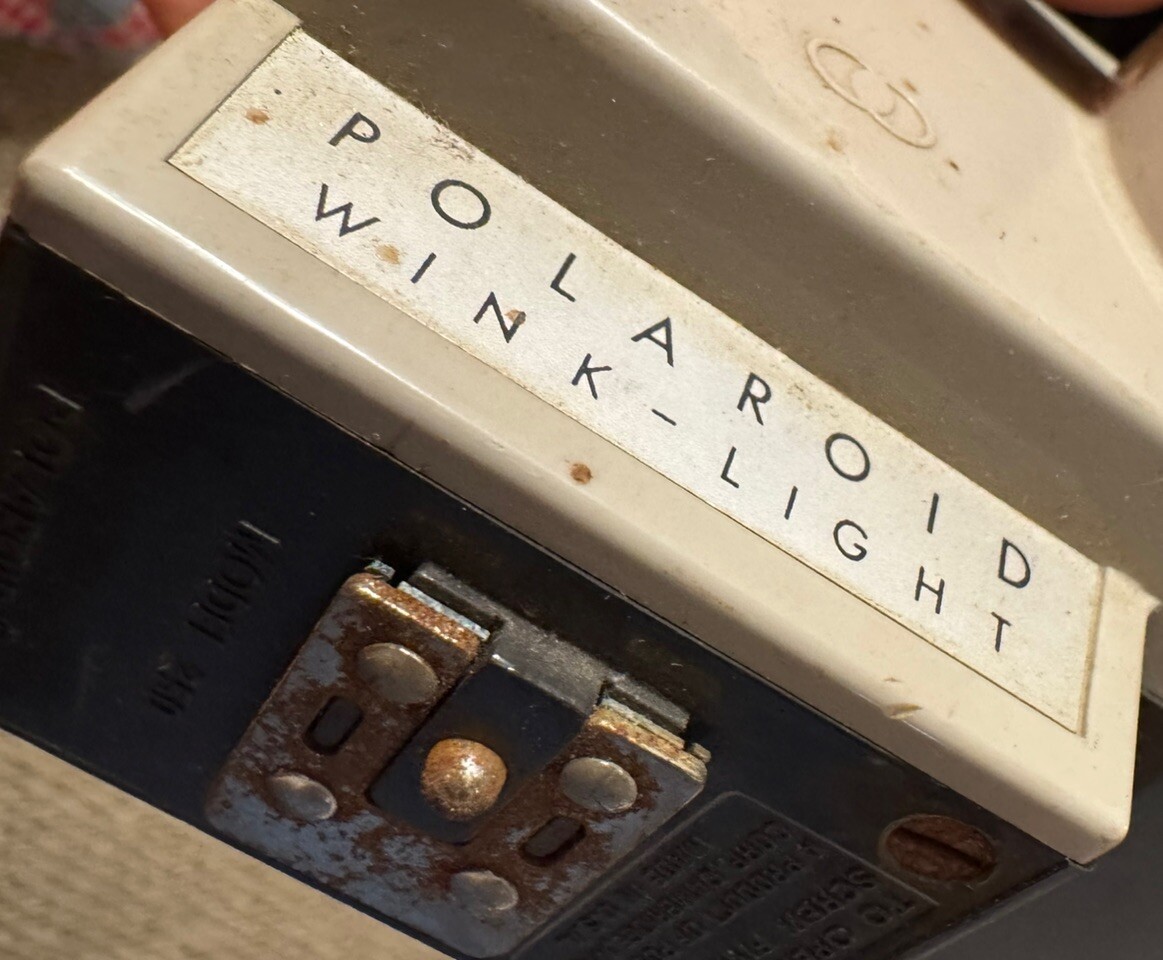 VTG Polaroid Wink-Light Model 250 Flash for Land Cameras Collectible Untested