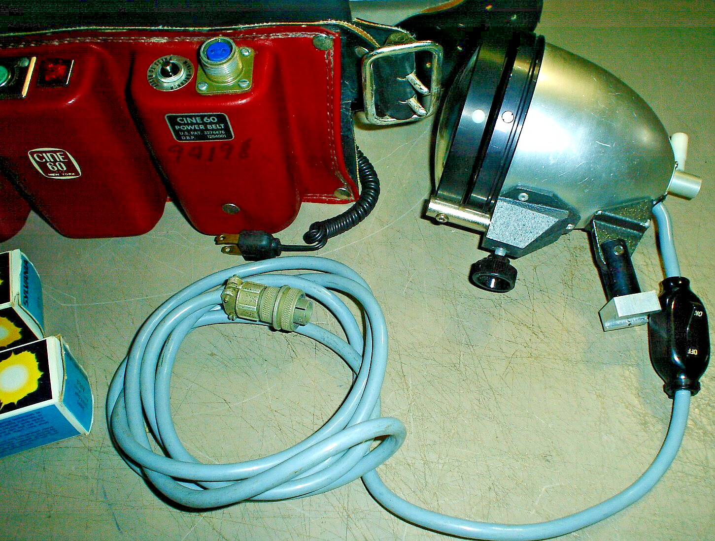 Vintage Cine 60 Cameraman Battery Power Belt with Lamp Extra Bulbs and Case