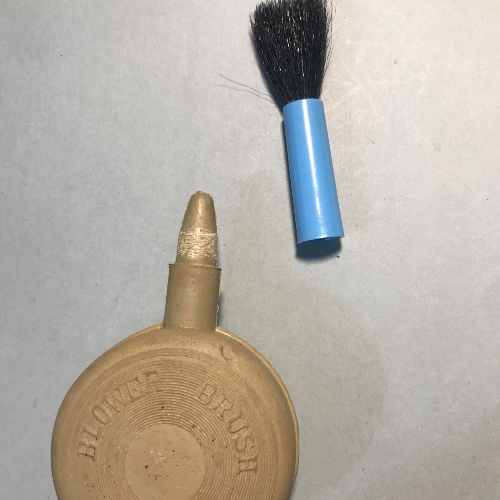 VTG BLOWER BRUSH MADE IN TAIWAN For Photographic Equipment￼green Blue