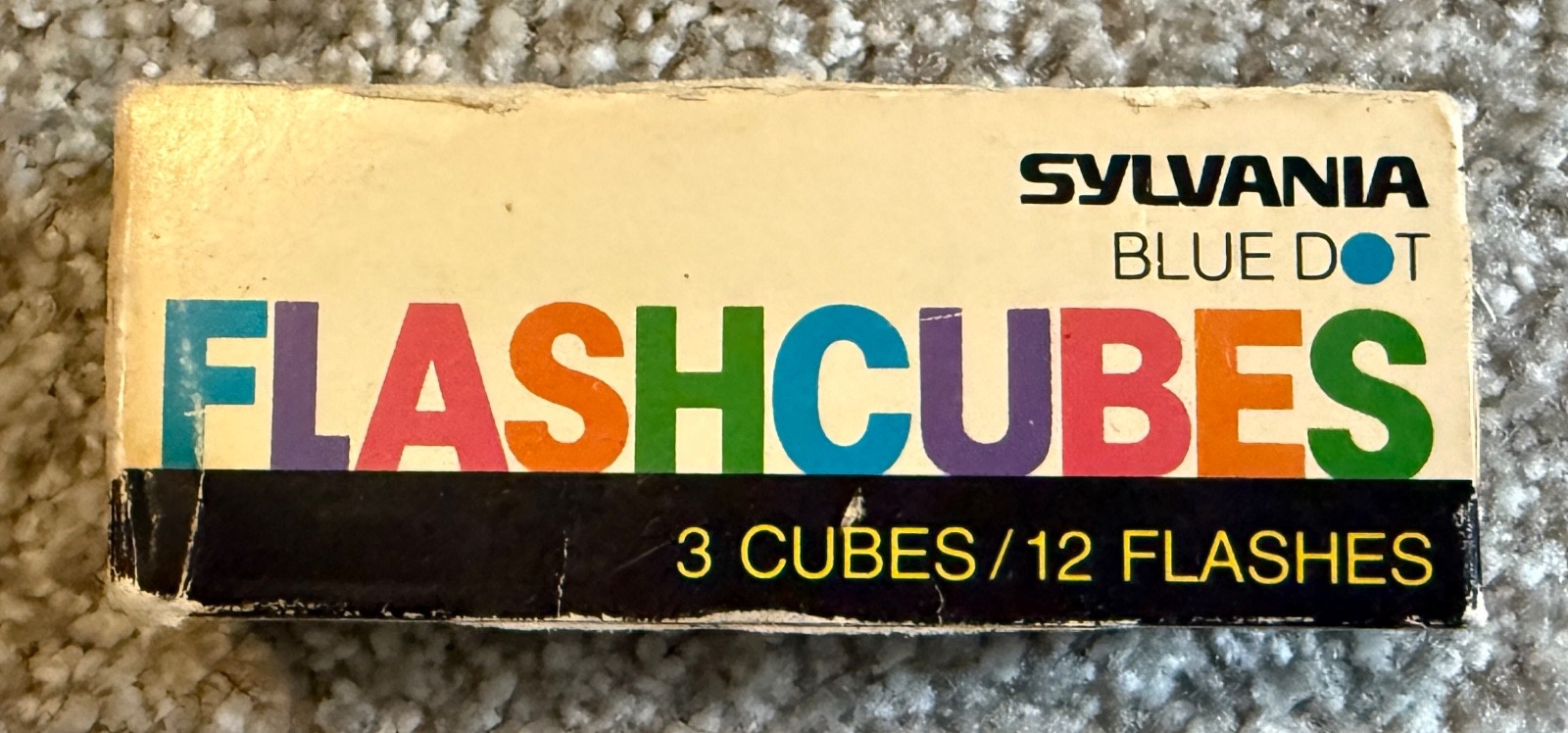 Vintage Sylvania Blue Dot Camera Flashcubes 3 Cubes 12 Flashes