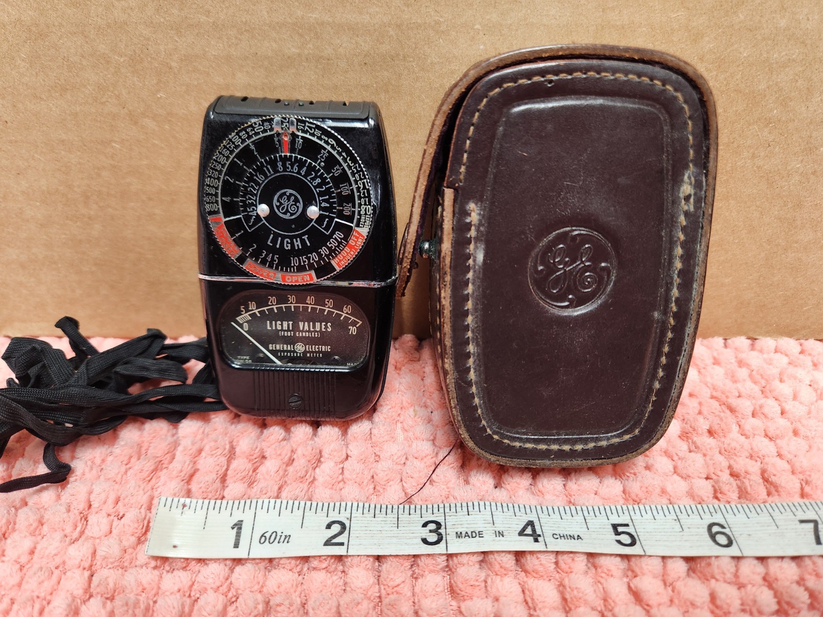 VTG General Electric Exposure Light Meter GE Model 8DW58Y5 w/ Leather Case