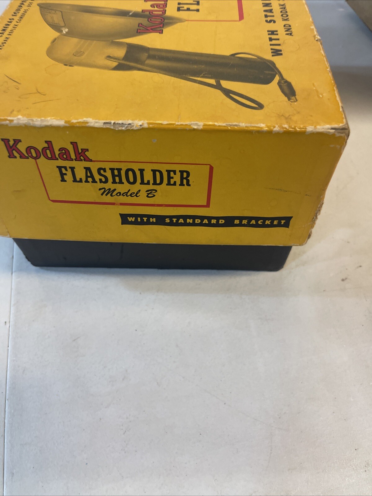 VINTAGE | Kodak Flasholder Model B Original Box Bulb extra Bulbs