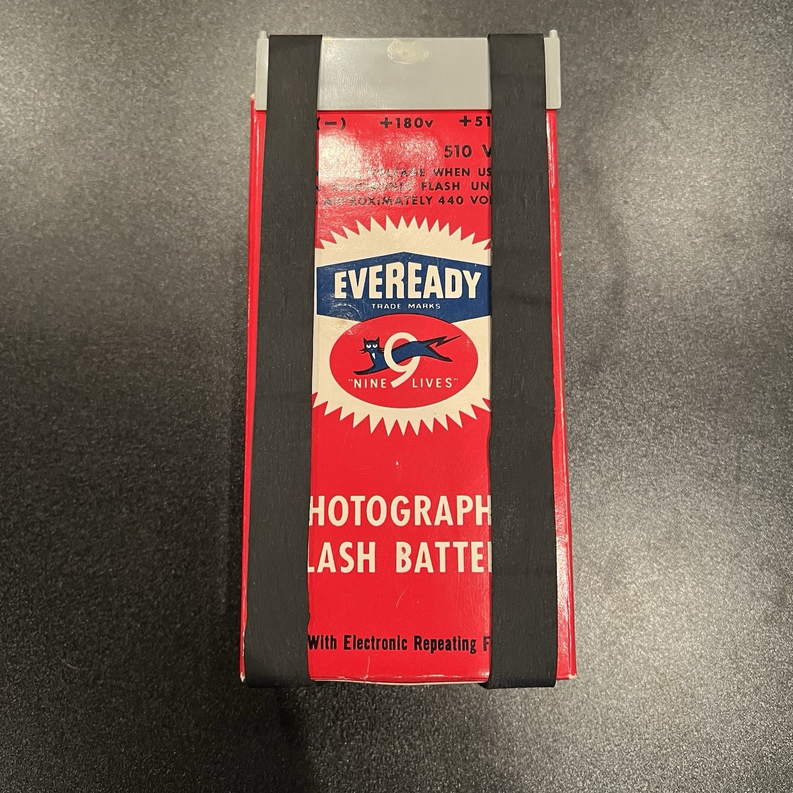 Vintage Eveready 9 Volt Black Cat Battery For Camera Flash Carrying Case