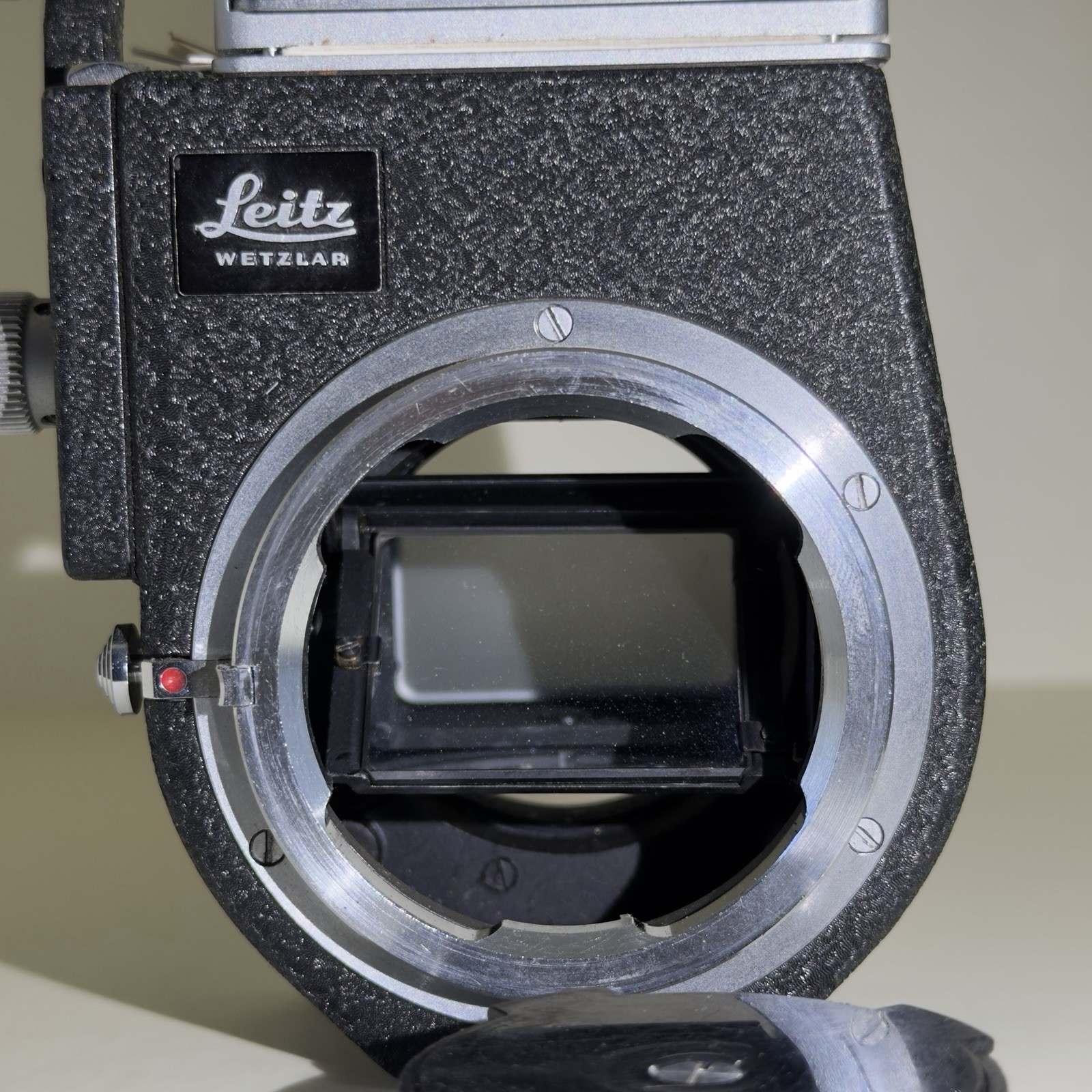 Leica Leitz Visoflex II w/ OTVXO 5x Vertical Magnifier Body Cap M Mount A15