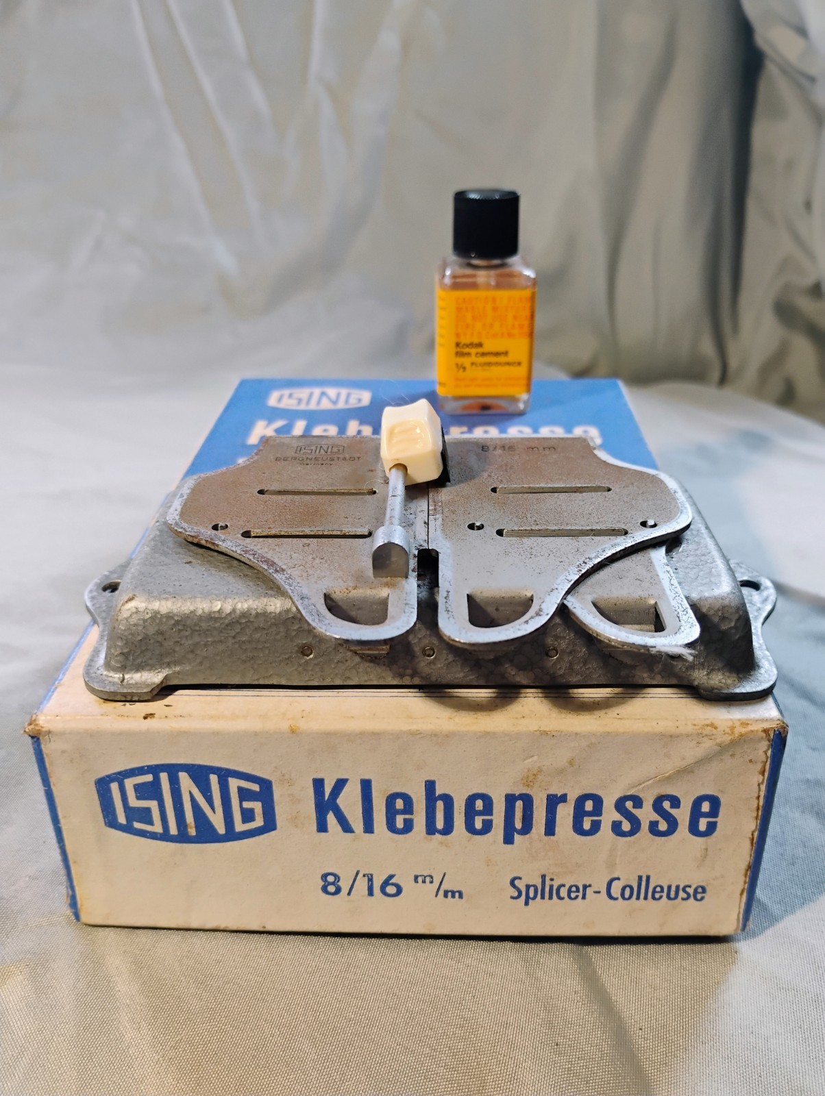 Vintage Film Splicer 8/16mm German ” Ising Klebepresse”