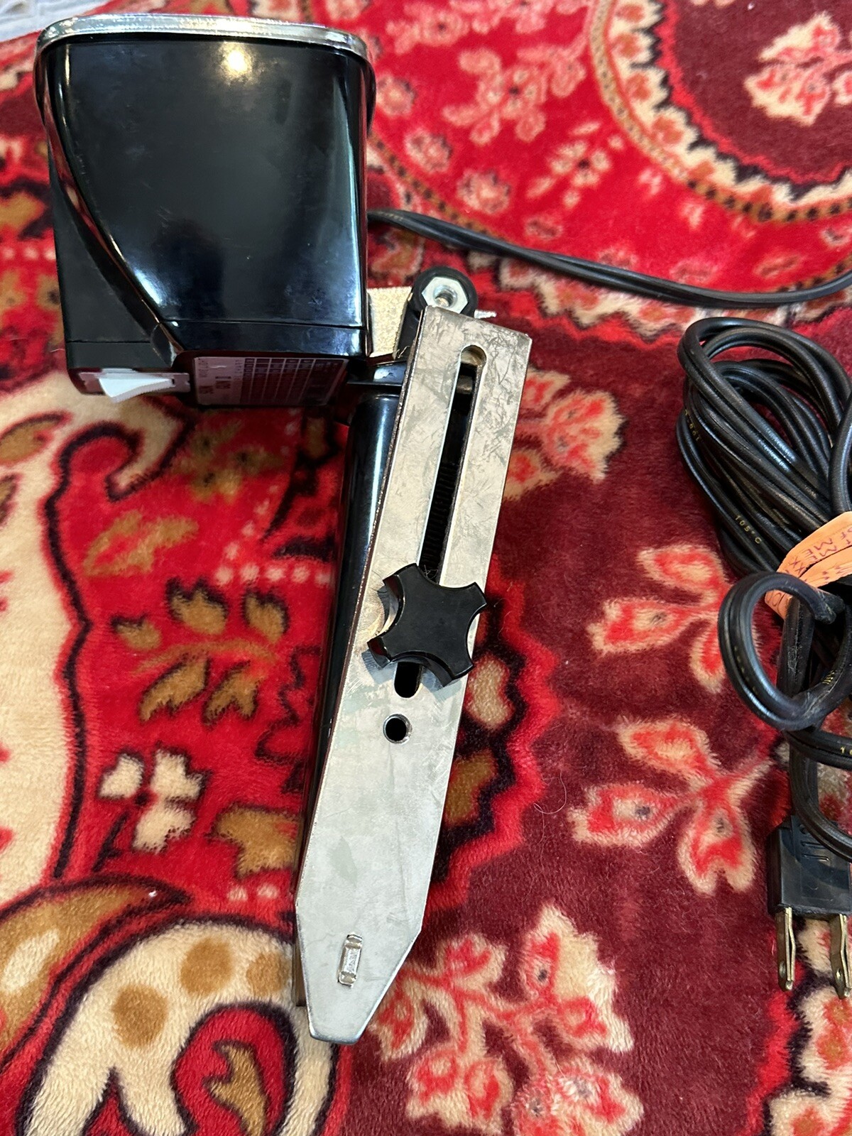 Vintage Sylvania Sun Gun II Movie Light SG-55 in good condition Needs Bulb