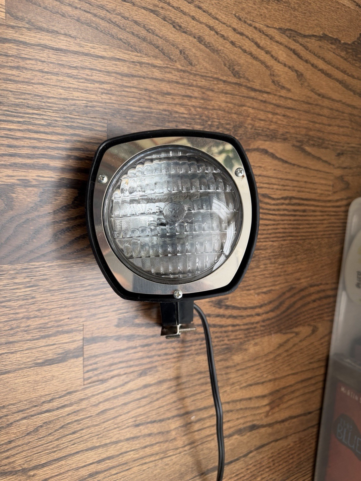Vintage Sears Super 8 650 Watt Sealed Beam Movie Light Model 8846 w/ Box