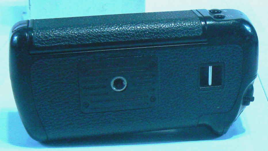 Canon Battery Pack Grip BG-ED3 – Made in Japan