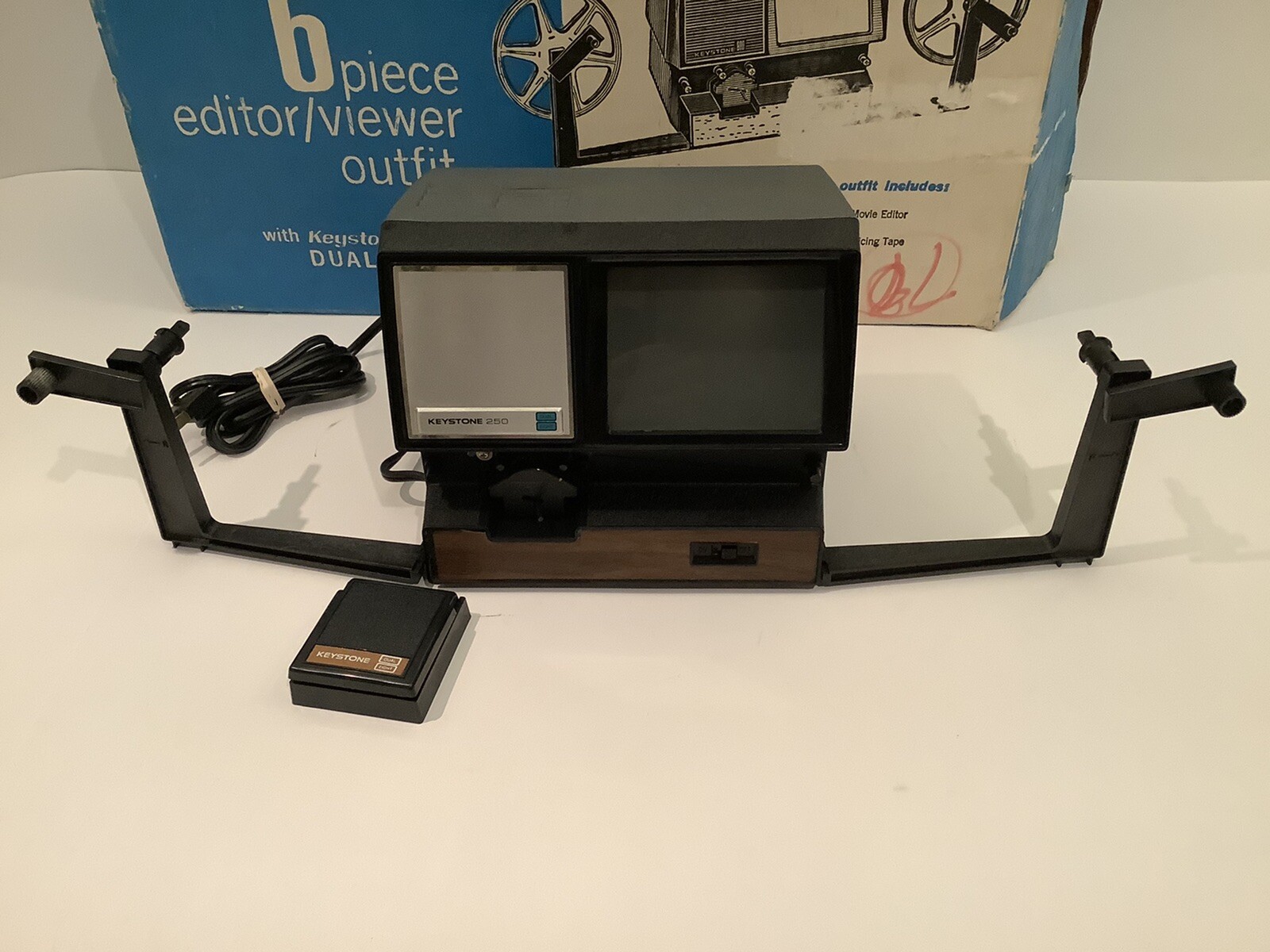 VINTAGE KEYSTONE K-250 EDITOR VIEWER OUTFIT IN ORIGINAL BOX FOR PARTS OR REPAIR