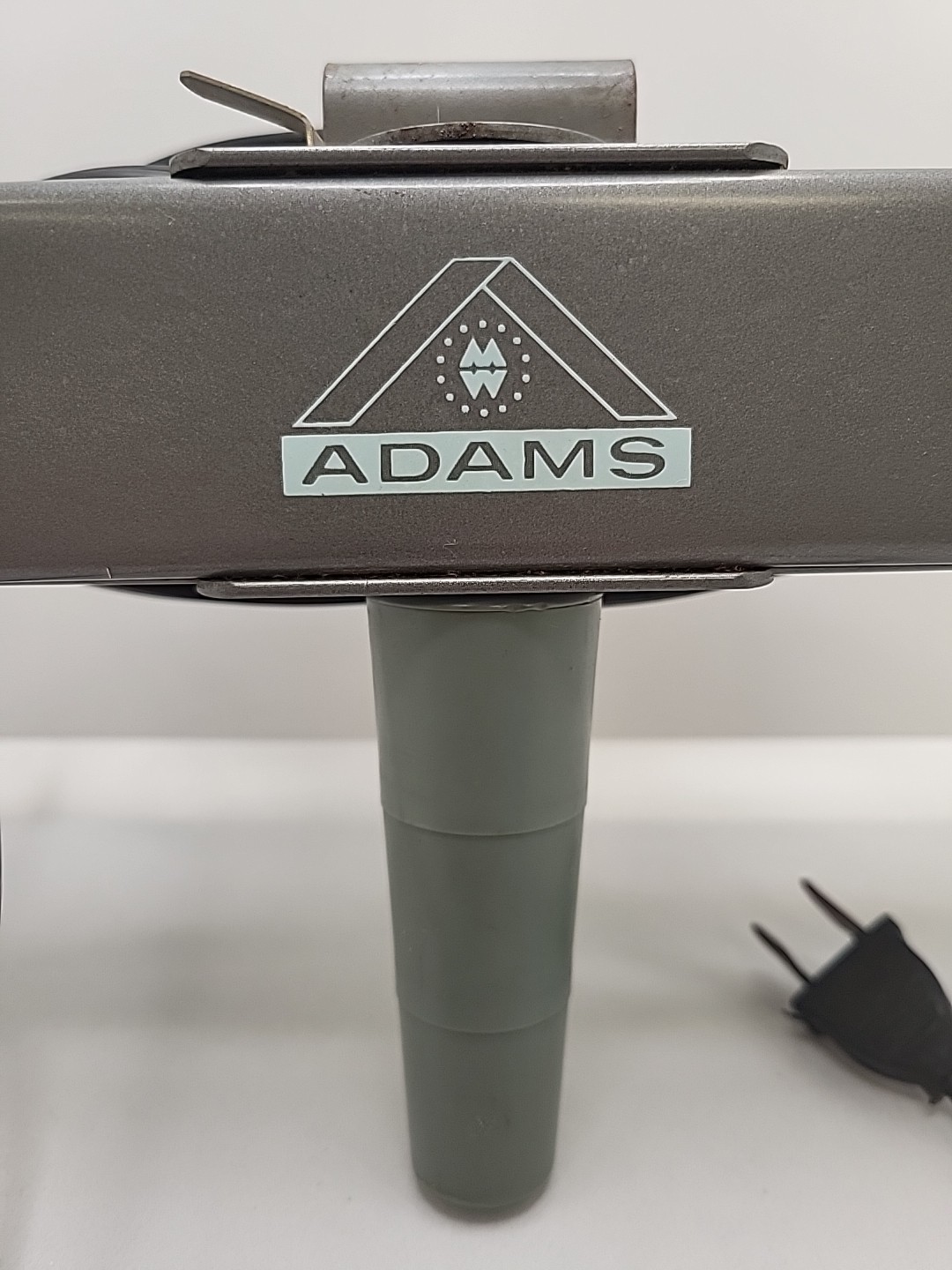 Vtg Adam’s Bar Light 2-Lamp Movie Light Works Photography Movie Making USA W20