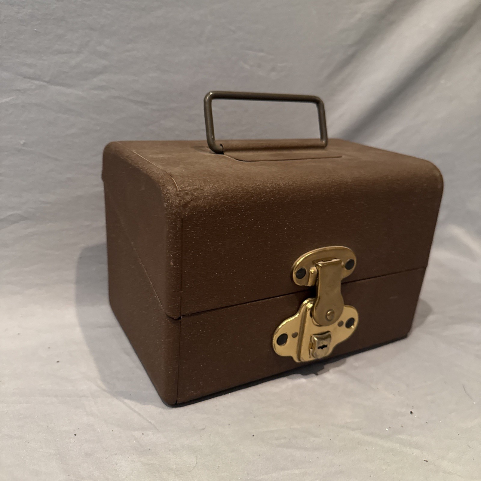 Vintage Simonsen Metal Products 8mm Film Reel Case Very Good Condition READ