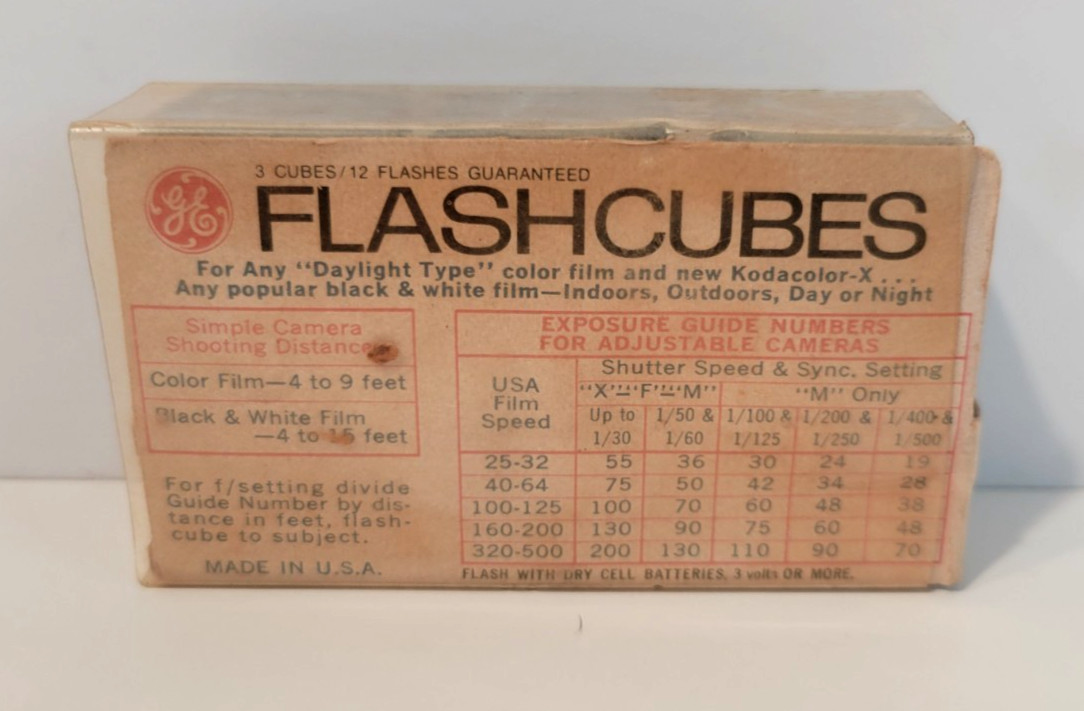 Vintage GE Flash Cubes 3 Cubes 12 Flashes Original Packaging NEW NOS