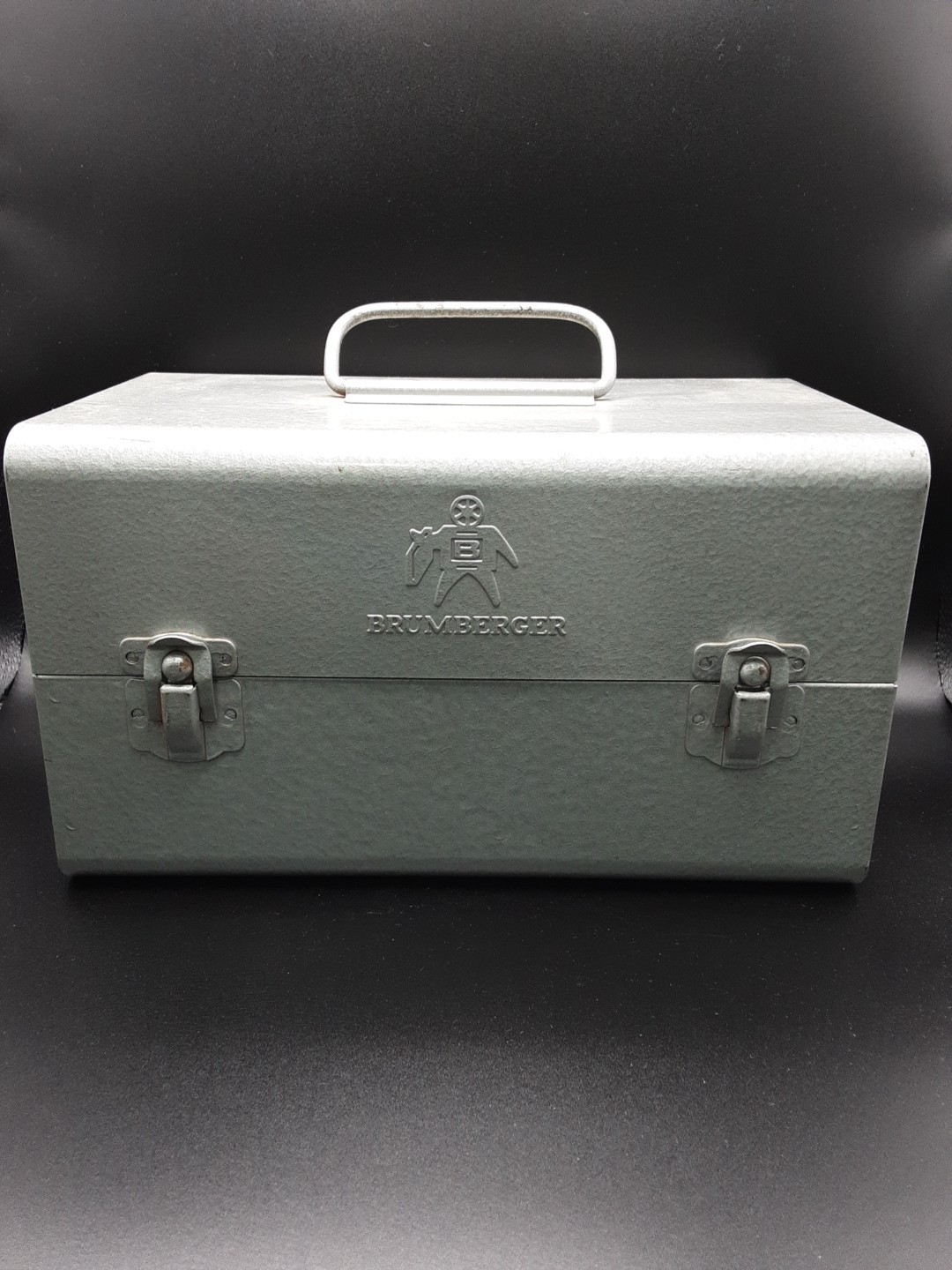Vintage BRUMBERGER 12 Slot Metal Hinged Storage Box with Handle for 8mm Movies