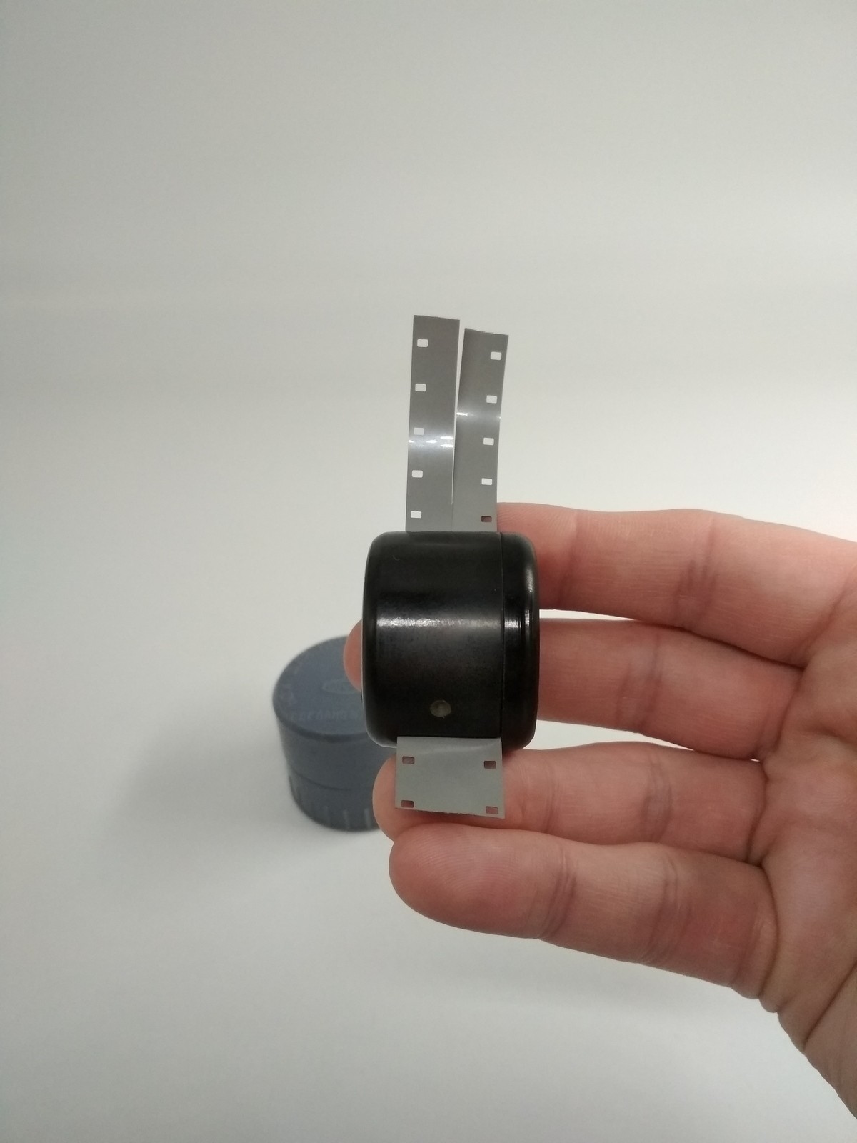 Knife for separating movie film sizes from 16 mm to 2×8 mm, made in USSR, *1228