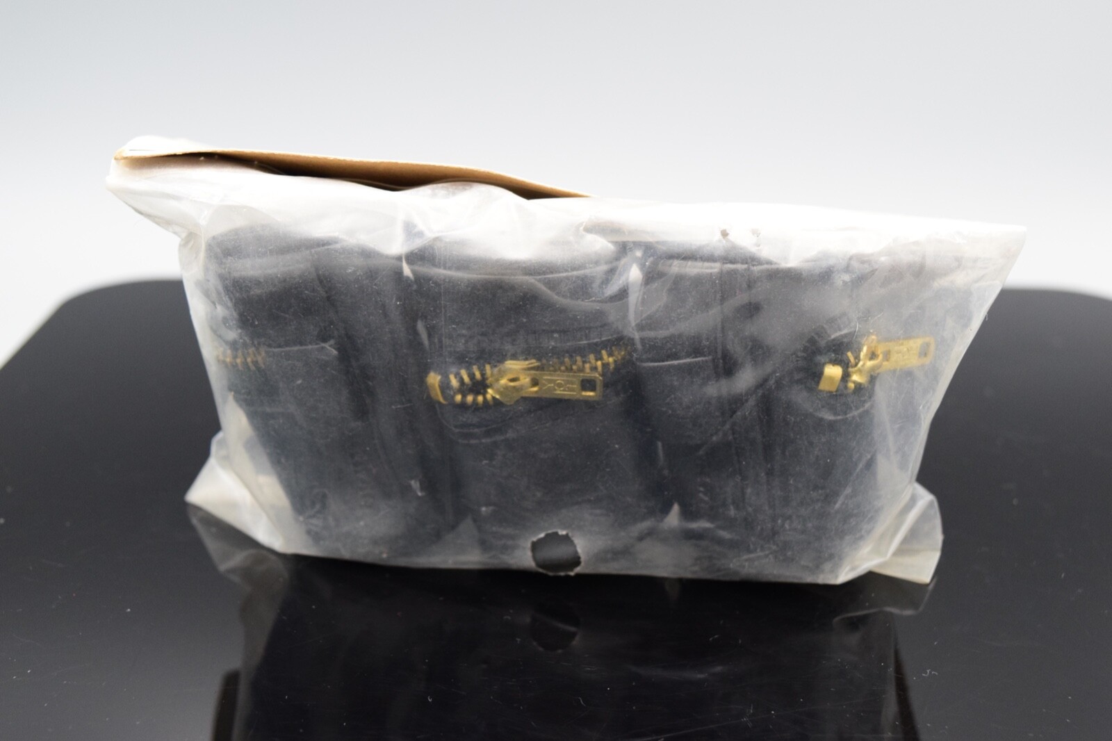 Kalimar 3 x 35mm Film Storage Pouches. Vinyl w/Zips & Belt Loops.
