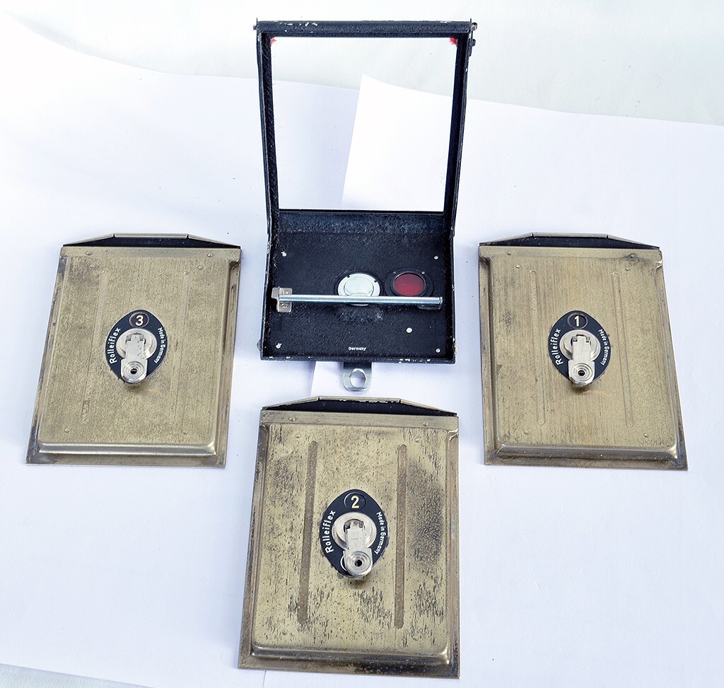 Rolleiflex & Rolleicord Cut Film Plate Adapter Back & 3 Plate Holders