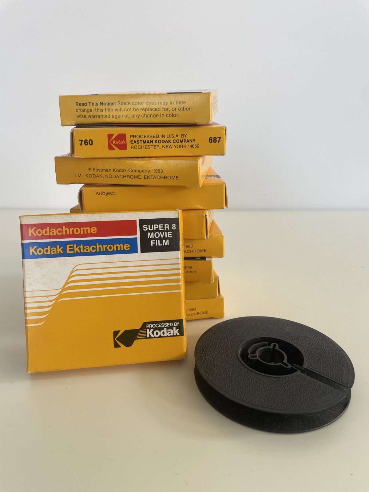 Super 8 boxes and reels – 10 quantity