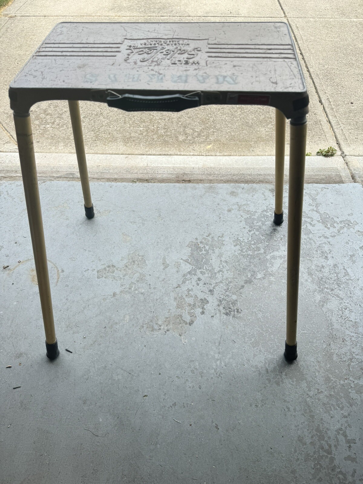 Vintage Welt Safe-Lock Metal Professional Project-O-Stand Projector Table/Stand
