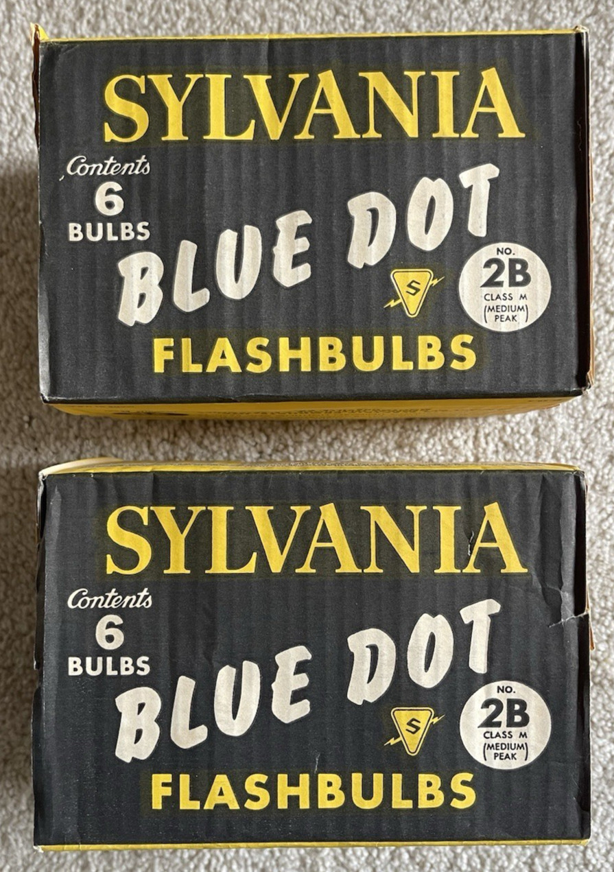 Vintage Sylvania Blue Dot Flashbulb #2B Class M – 12 Bulbs (Two 6-Packs)
