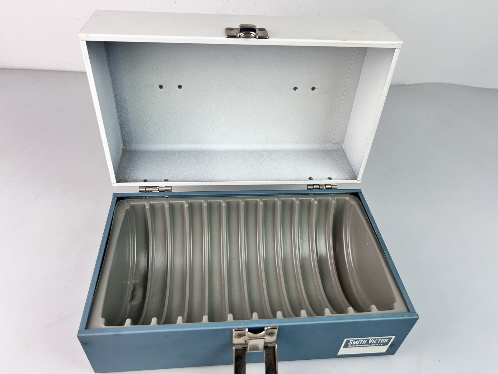 Vintage Smith Victor 8 MM Metal Movie Reel Case
