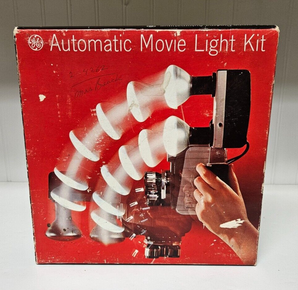 Vintage GE Automatic Movie Light Kit – New Old Stock – Works