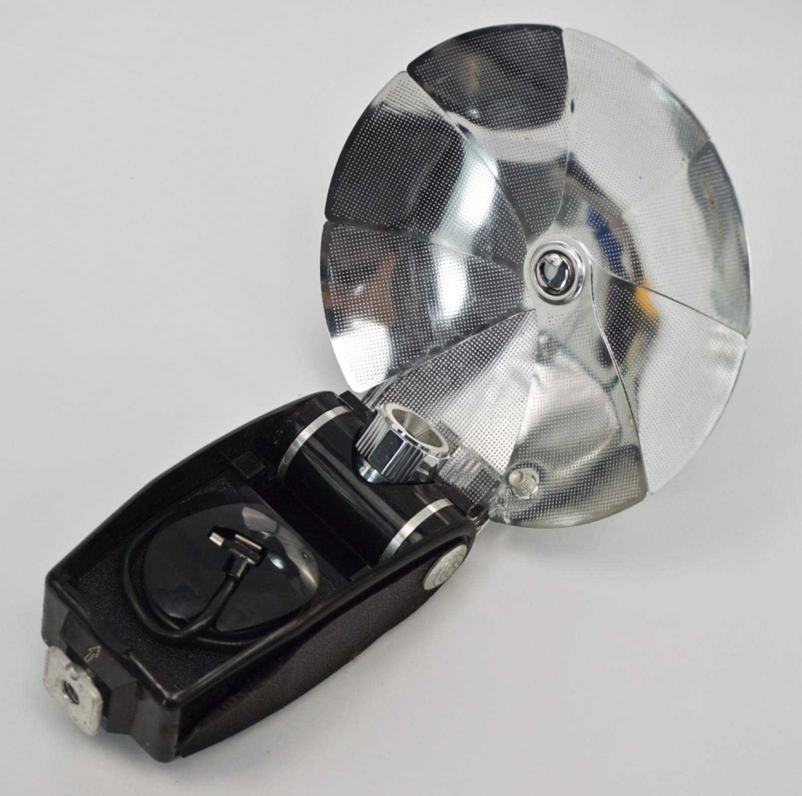 Vintage Agfa AGFALUX Compact Flash Bulb Unit Fold-out Reflector & Pouch Untested