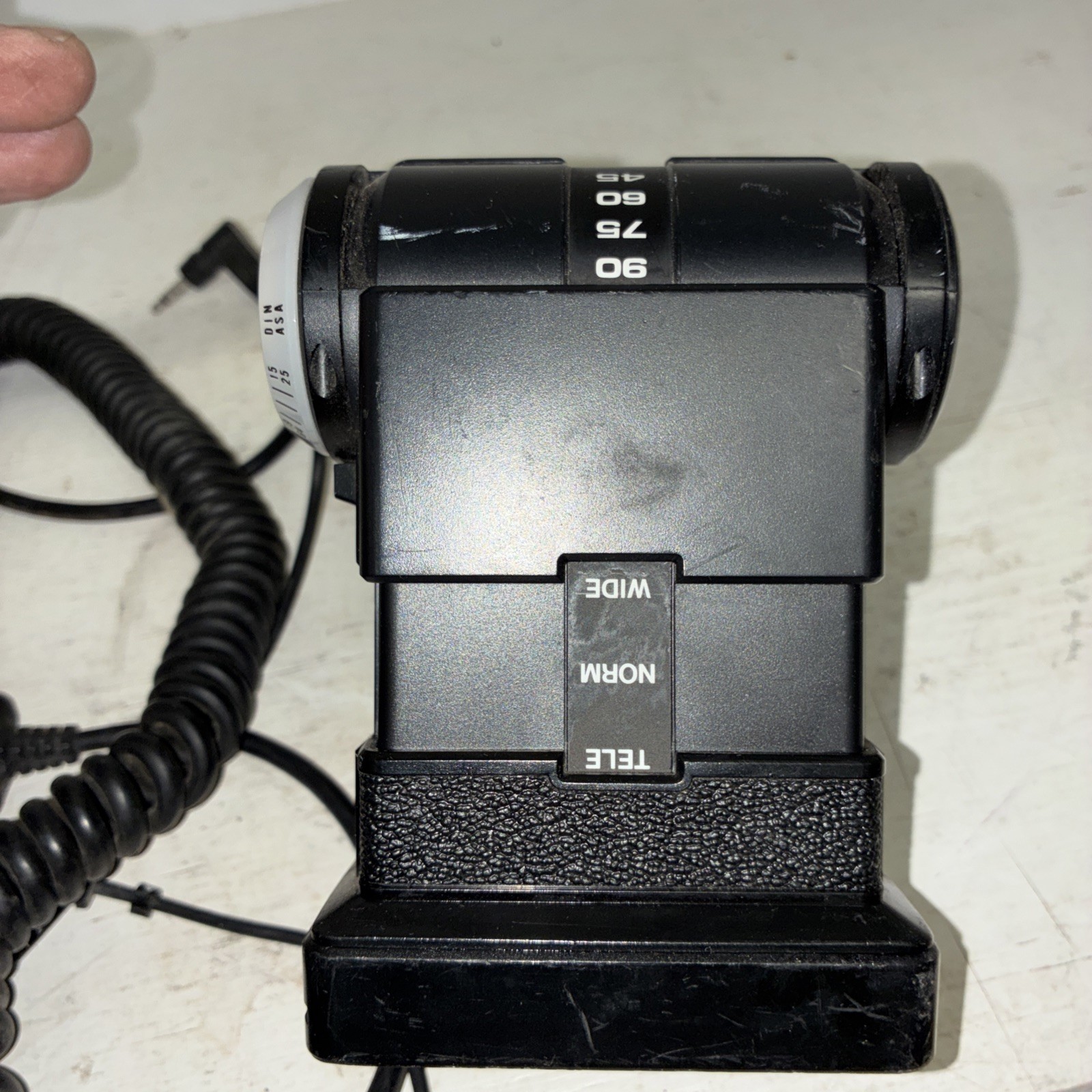 Vintage Vivitar 200m Thyristor 285 Vari-Power Flash Untested Needs Cleaned