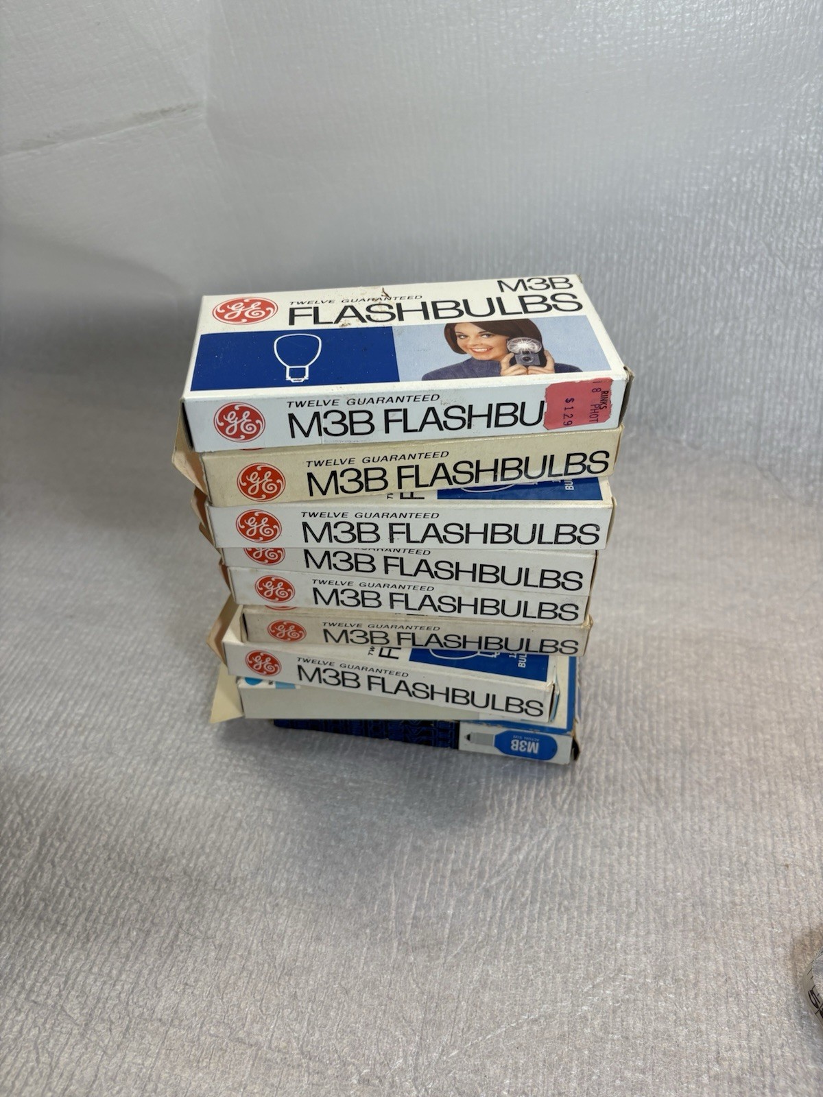 Sylvania GE Sears M3B Flashbulbs Vintage Box of 12 Blue Bulbs NOS New Bulbs