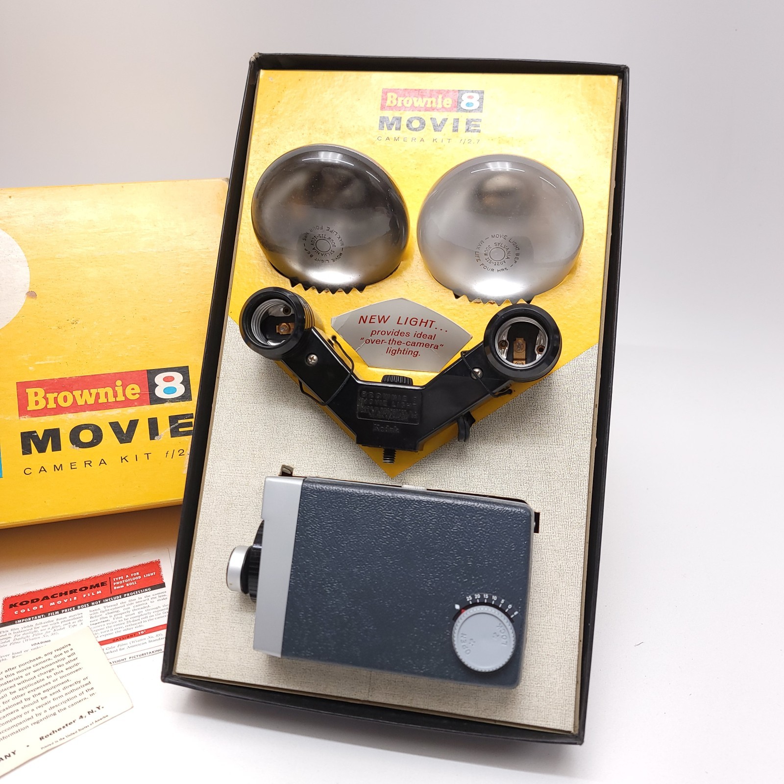 Vintage Kodak Brownie 8mm Movie Camera Light Kit with Box 1960s