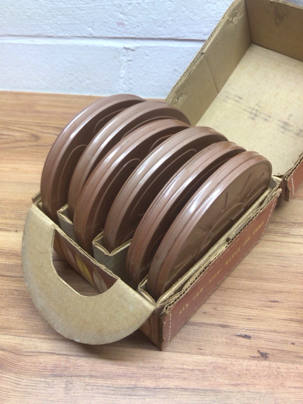 Goldberg 8mm 200ft Brown Metal 5″ Film Reel & Canister 6pc w Storage Carry Case