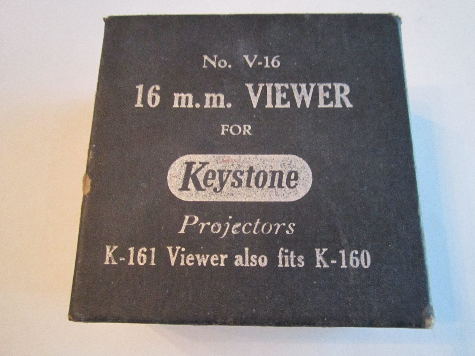 VINTAGE KEYSTONE 16MM VIEWER NO. V-16 IN THE BOX – SEE PICS – TUB BBA-3