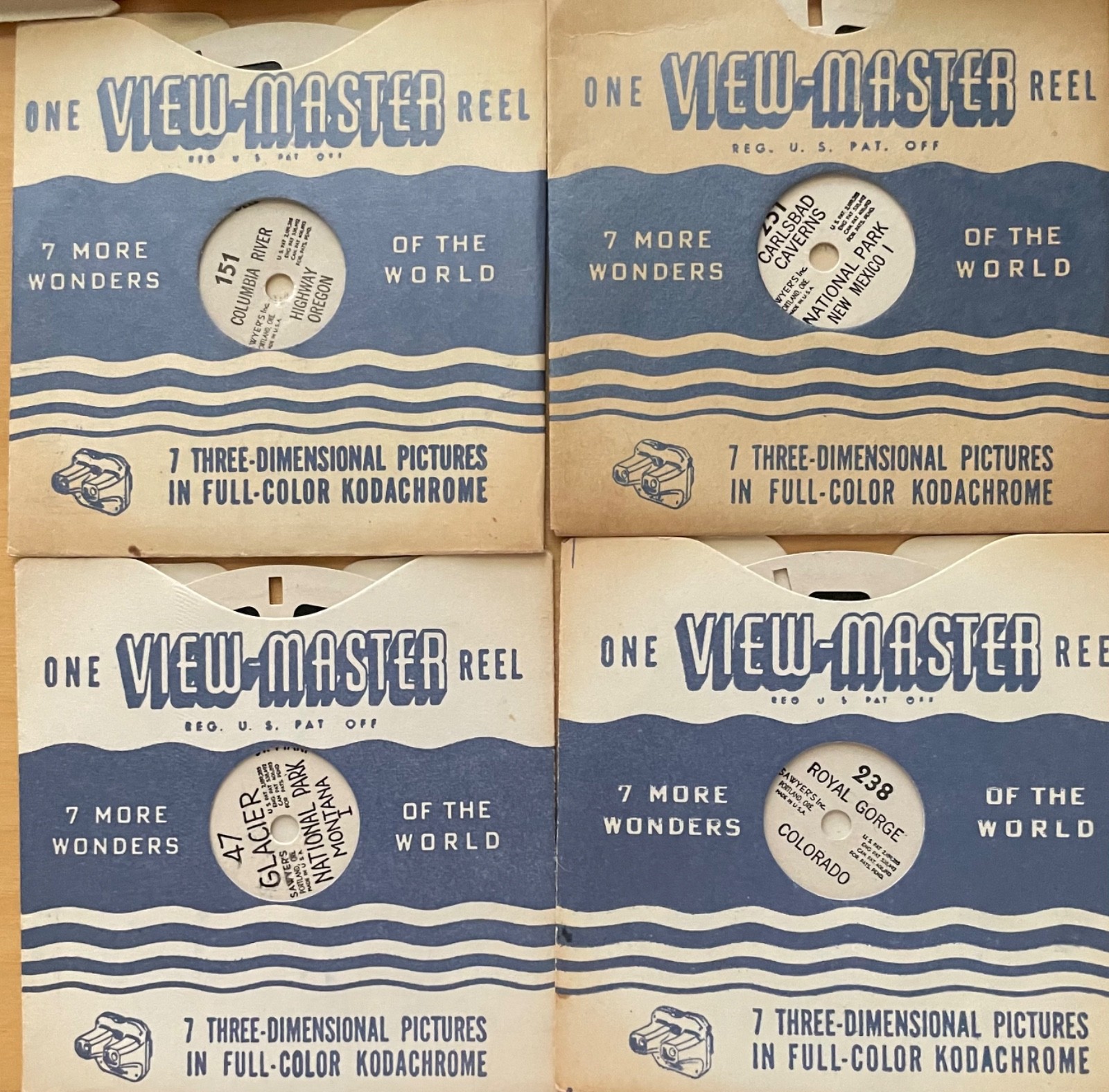 Vintage viewmaster with reels (incomplete), reels do not advance