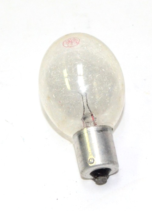 Press 25 Clear Flashbulbs (12) Sold By the Dozen of mixed brands. NOS