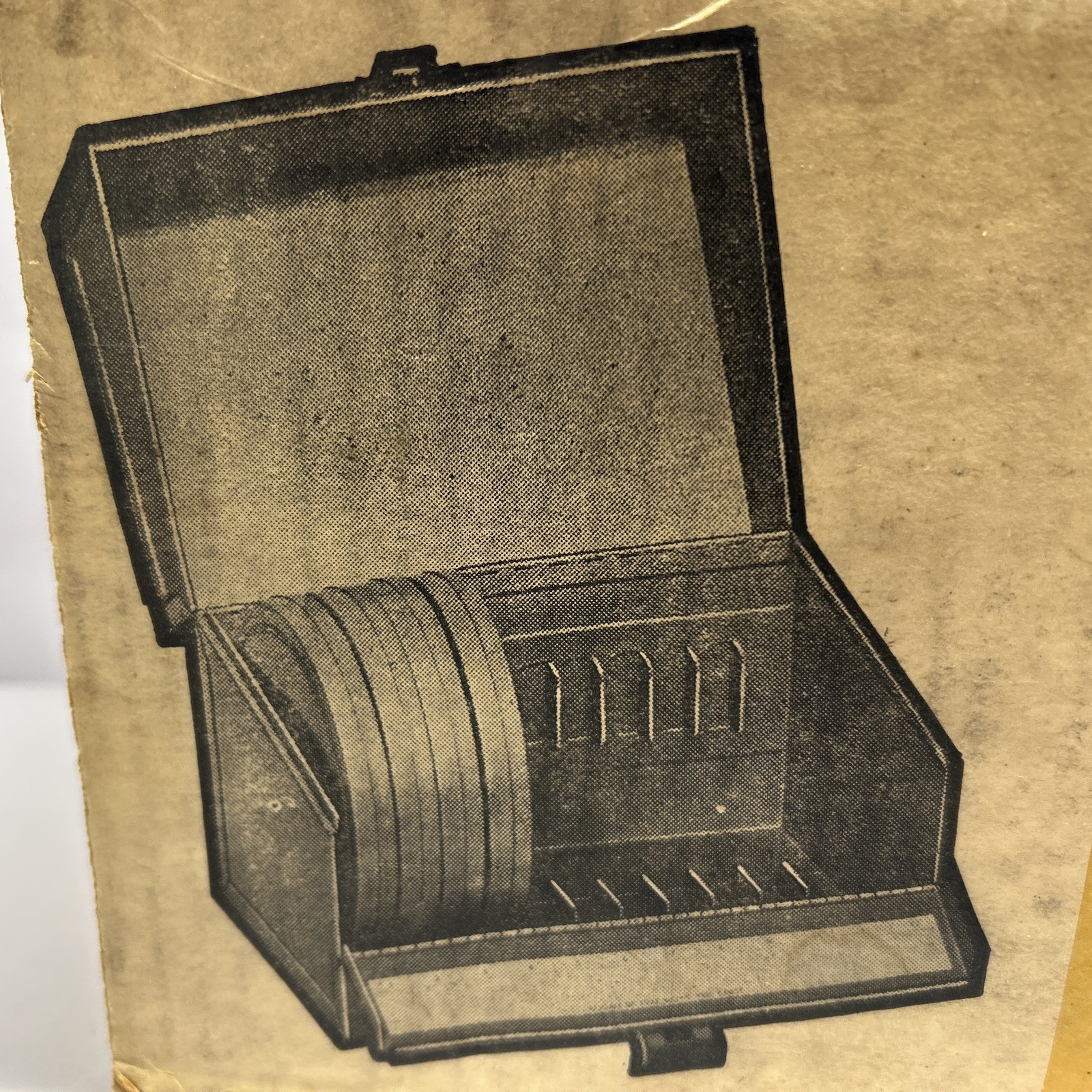 New NOS Vintage Logan 183PL All Metal Reel Chest For Movie Reels & Cans